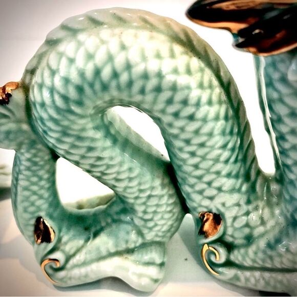 ♥️ Ceramic Dragon Figurines with Gold Accents - Picture 6 of 11